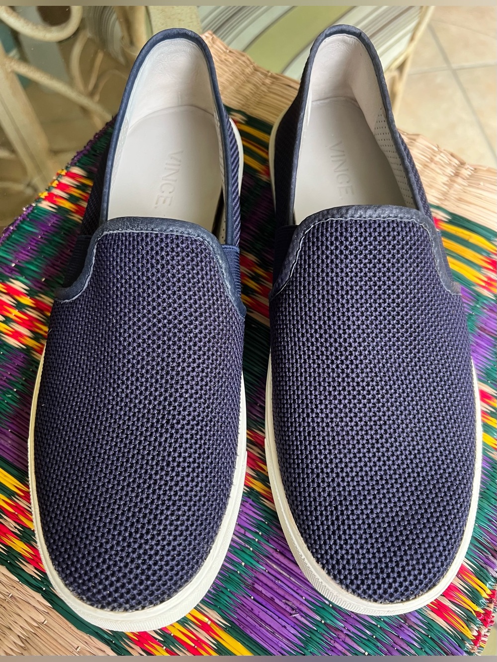 Vince Slip Ons Shoes Women Size 9M Navy Blue Fabric Upper EUC